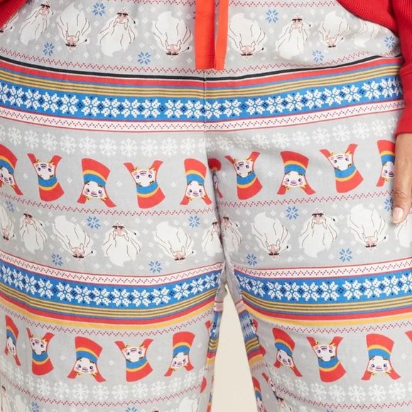 Old Navy Patterned Flannel Plus-Size Pajama Pants - Picture 3 of 3
